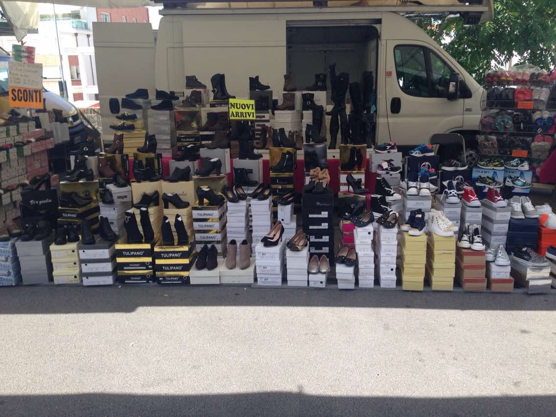 Posteggio Settimanale Rimini – Abbigliamento e accessori